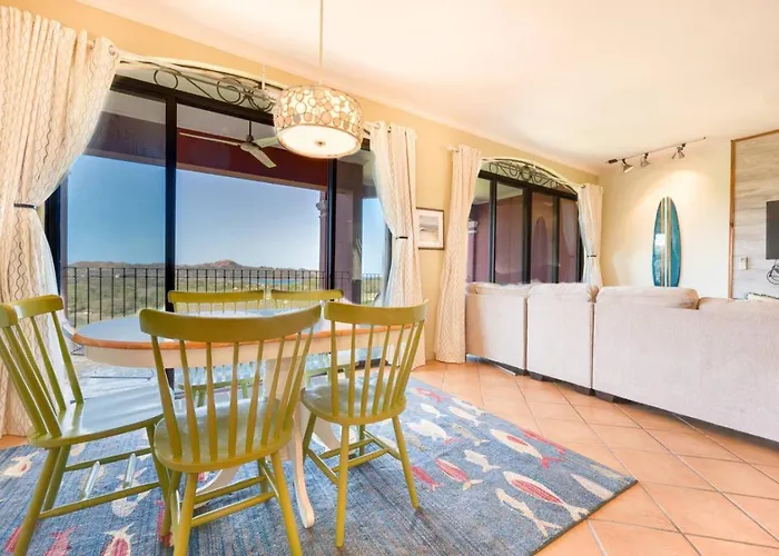 Luxurious Oceanview In Reserva Conchal Hébergement de vacances